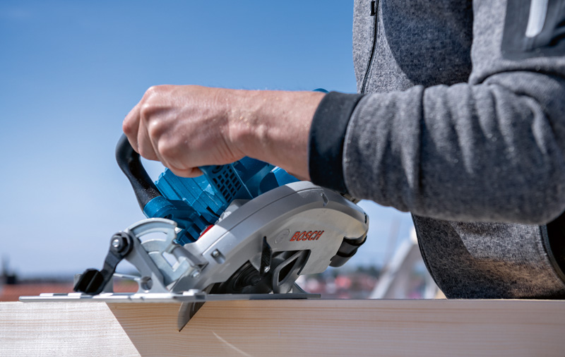 BOSCH Akku-Handkreissäge GKS 18V-70 L (2x ProCore 5,5Ah, GAL1880CV) BOSCH Akku-Handkreissäge GKS 18V-70 L (2x ProCore 5,5Ah, GAL1880CV)