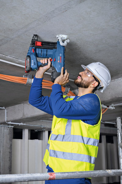 BOSCH Akku-Nagler GNB 18V-40 BOSCH Akku-Nagler GNB 18V-40