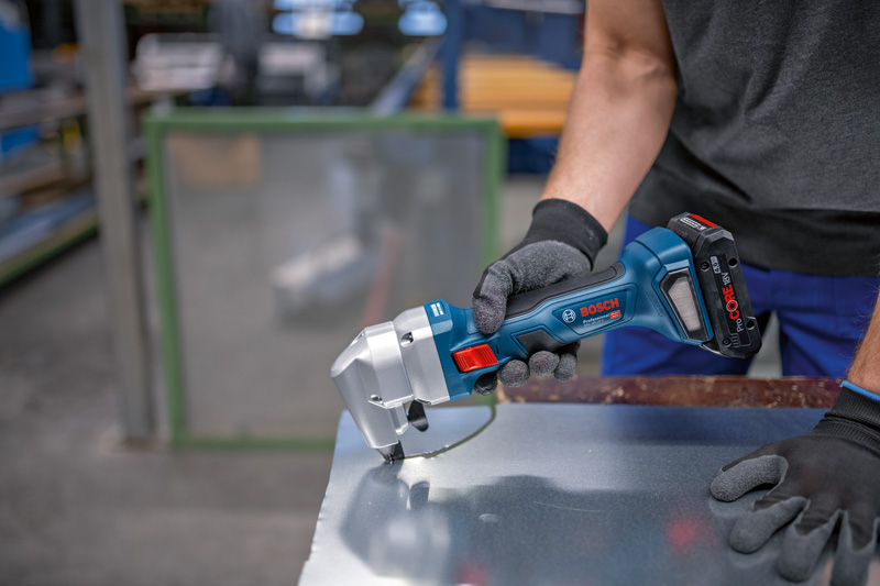 BOSCH Akku-Nager GNA 18V-16 E BOSCH Akku-Nager GNA 18V-16 E