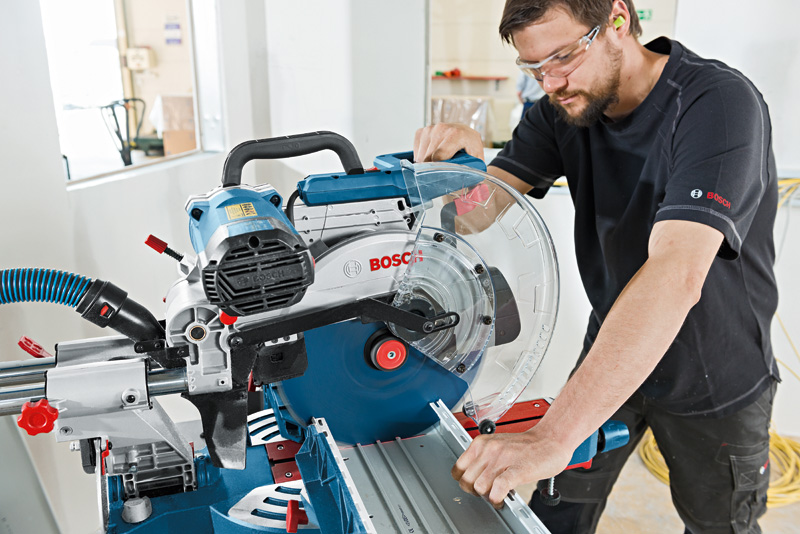 BOSCH Paneelsäge GCM 12 SDE-Professional BOSCH Paneelsäge GCM 12 SDE-Professional