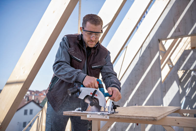 BOSCH Akku-Handkreissäge GKS 18V-57-2, 2 x ProCore 5.5 Ah + GAL 1880 CV in L-BOXX BOSCH Akku-Handkreissäge GKS 18V-57-2, 2 x ProCore 5.5 Ah + GAL 1880 CV in L-BOXX