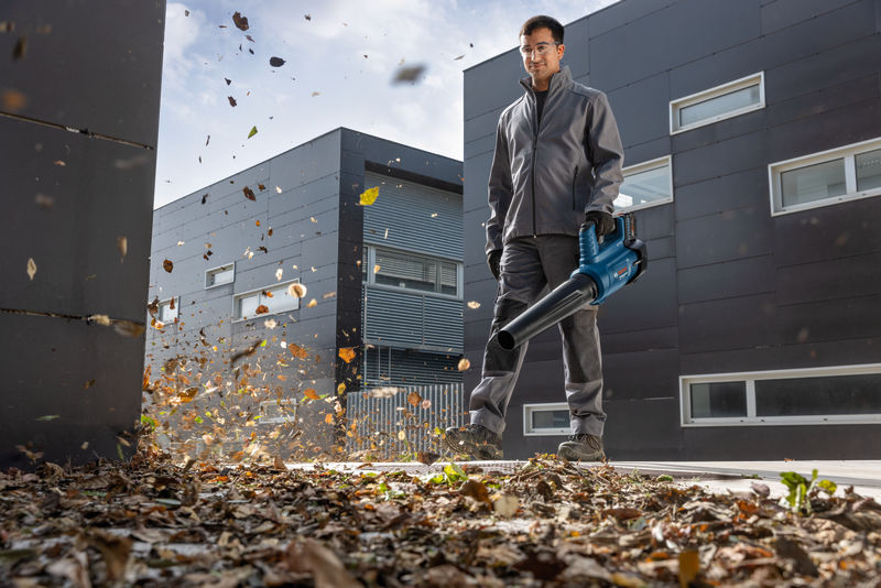 BOSCH Akku-Laubbläser GBL 18V-750 BOSCH Akku-Laubbläser GBL 18V-750