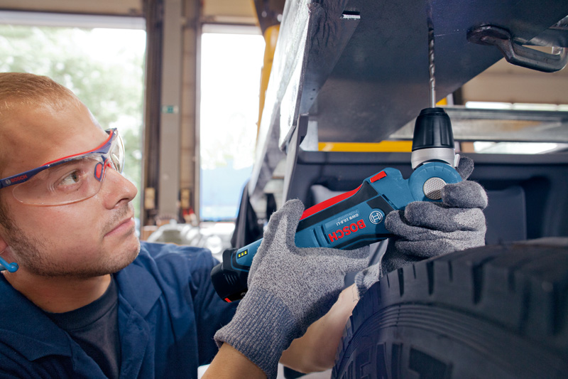 BOSCH Winkelbohrmaschine GWB 12V-10 in L-BOXX mit 2x 2,0Ah-Li-Ion-Akku BOSCH Winkelbohrmaschine GWB 12V-10 in L-BOXX mit 2x 2,0Ah-Li-Ion-Akku