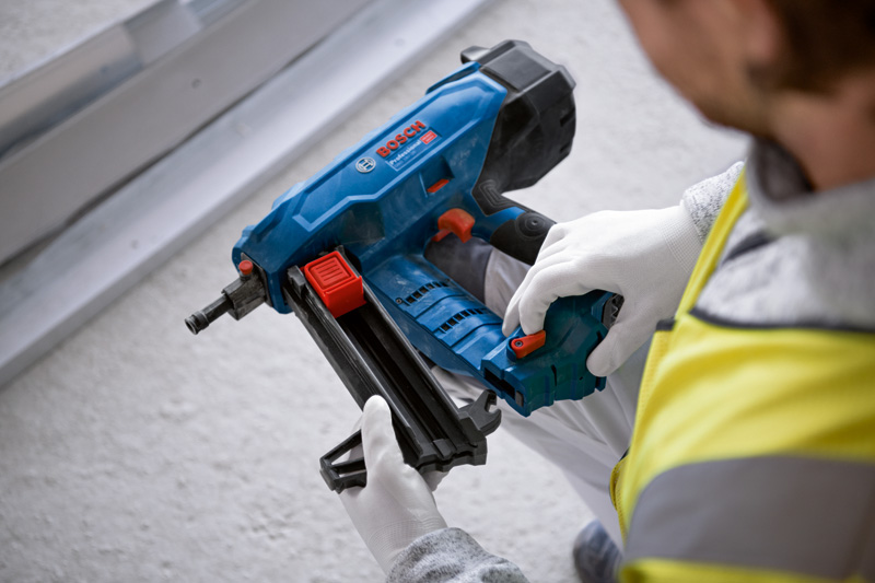BOSCH Akku-Betonnagler GNB 18V-38 BOSCH Akku-Betonnagler GNB 18V-38