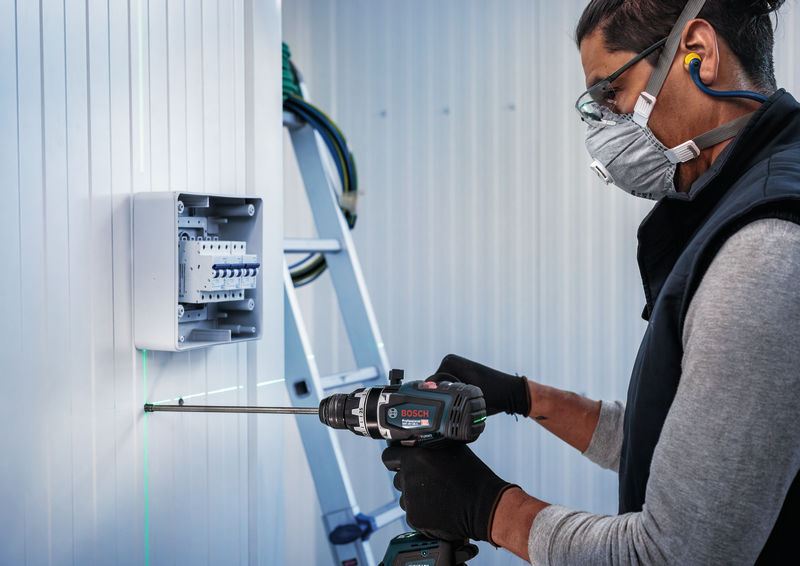 BOSCH PRO Wood HSS Installationsbohrer, 18 x 100 x 400 mm BOSCH PRO Wood HSS Installationsbohrer, 18 x 100 x 400 mm