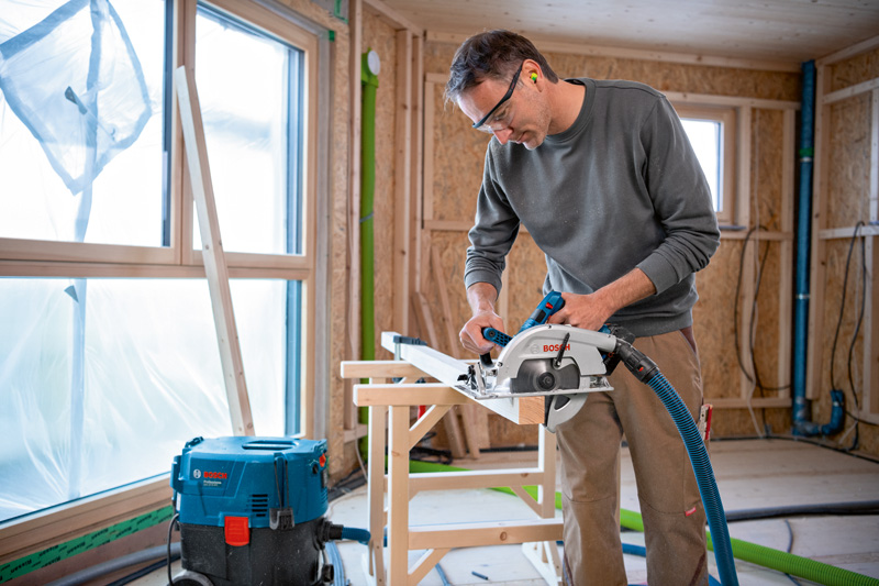 BOSCH Akku-Handkreissäge GKS 18V-70 L in L-BOXX BOSCH Akku-Handkreissäge GKS 18V-70 L in L-BOXX