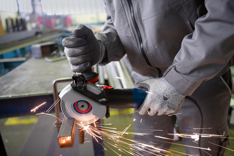 BOSCH Winkelschleifer GWS 17-125 S im Karton BOSCH Winkelschleifer GWS 17-125 S im Karton
