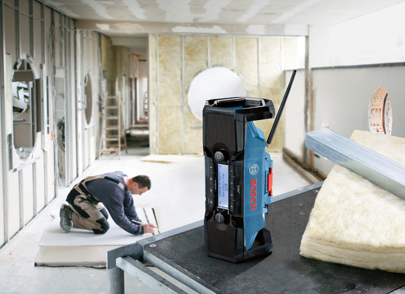 BOSCH Akku-Radio GPB 18V-2 SC BOSCH Akku-Radio GPB 18V-2 SC