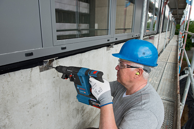 BOSCH Akku-Bohrhammer GBH 18V-26 in L-BOXX BOSCH Akku-Bohrhammer GBH 18V-26 in L-BOXX