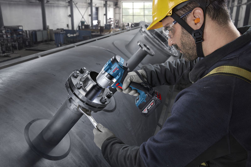 BOSCH Akku-Drehschlagschrauber GDS 18V-780 in L-BOXX BOSCH Akku-Drehschlagschrauber GDS 18V-780 in L-BOXX