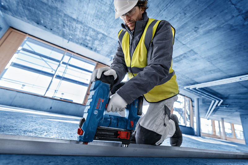 BOSCH Akku-Betonnagler GNB 18V-38, 2 x Akku ProCORE18V 4.0Ah, XL-BOXX BOSCH Akku-Betonnagler GNB 18V-38, 2 x Akku ProCORE18V 4.0Ah, XL-BOXX
