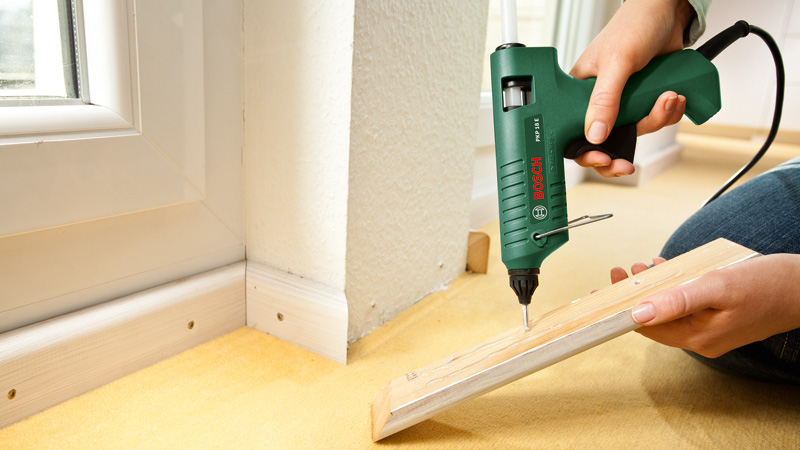Bosch Heißklebepistole PKP18E Bosch Heißklebepistole PKP18E
