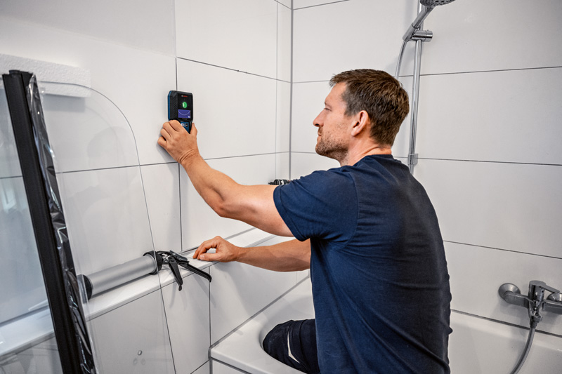 BOSCH Ortungsgerät GMS 120-27 mit Tasche, BA 3.7V 1.0Ah A und USB-C™-Kabel BOSCH Ortungsgerät GMS 120-27 mit Tasche, BA 3.7V 1.0Ah A und USB-C™-Kabel