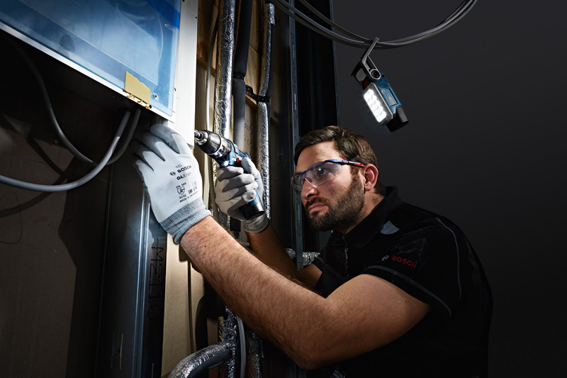 BOSCH Akku-Leuchte GLI 12V-330 BOSCH Akku-Leuchte GLI 12V-330
