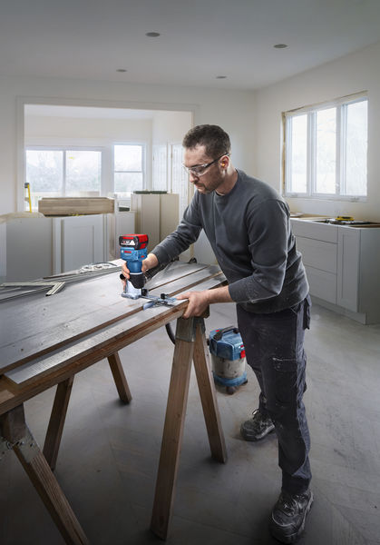 BOSCH Oberfräse GLF 18V-8, L-BOXX 136 BOSCH Oberfräse GLF 18V-8, L-BOXX 136