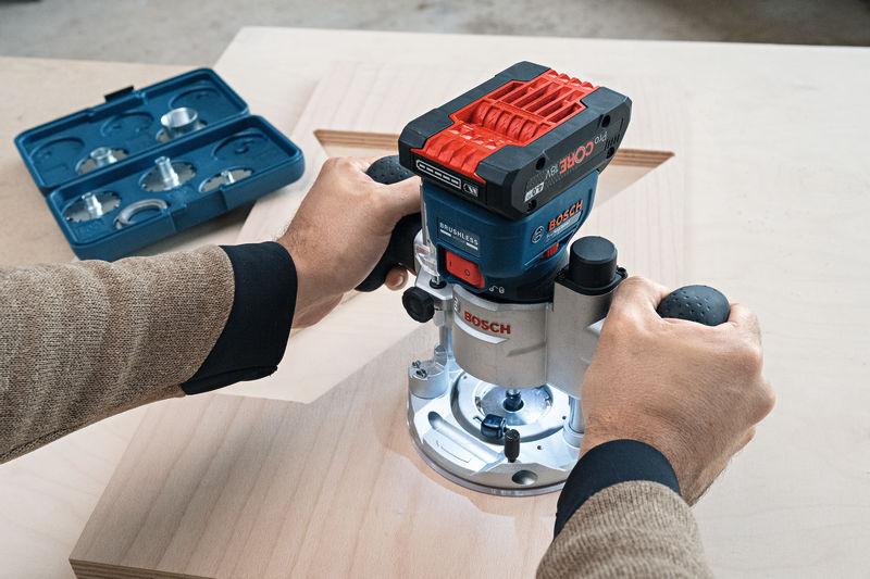 BOSCH Akku-Kantenfräse GKF 18V-8, L-BOXX 238 BOSCH Akku-Kantenfräse GKF 18V-8, L-BOXX 238