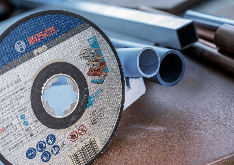 BOSCH X-LOCK Trennscheibe Multi Material 125 x 1 x 22,23, gerade BOSCH X-LOCK Trennscheibe Multi Material 125 x 1 x 22,23, gerade