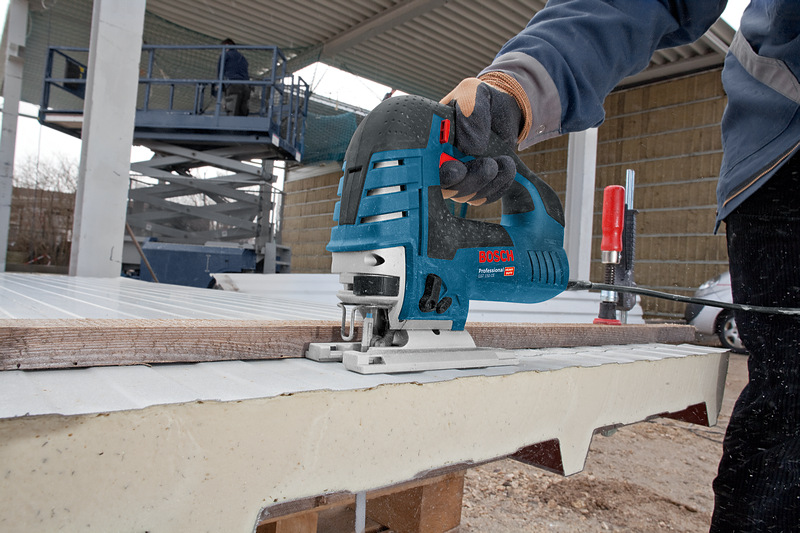 BOSCH Stichsäge GST 150 CE im Handwerkerkoffer BOSCH Stichsäge GST 150 CE im Handwerkerkoffer