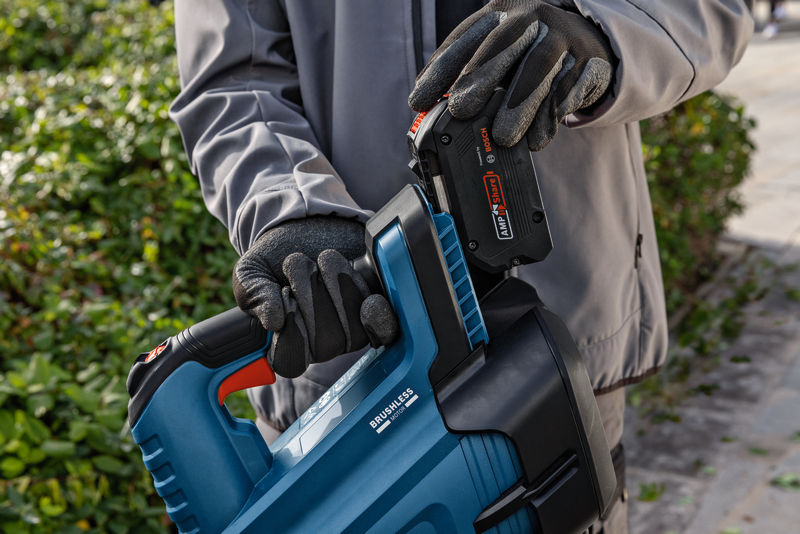 BOSCH Akku-Laubbläser GBL 18V-750 BOSCH Akku-Laubbläser GBL 18V-750