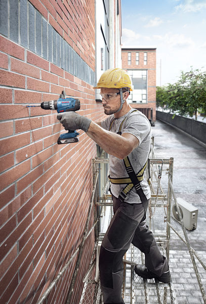 BOSCH Akku-Schlagbohrschauber GSB 18V-25 BOSCH Akku-Schlagbohrschauber GSB 18V-25