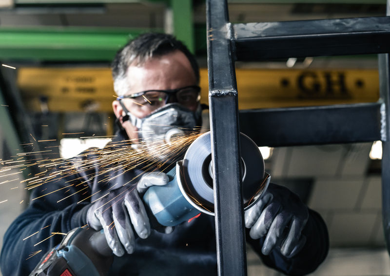 BOSCH X-LOCK Fächerschleifscheibe, X571, Best for Metal, abgewinkelt Ø125 mm K 60 BOSCH X-LOCK Fächerschleifscheibe, X571, Best for Metal, abgewinkelt Ø125 mm K 60