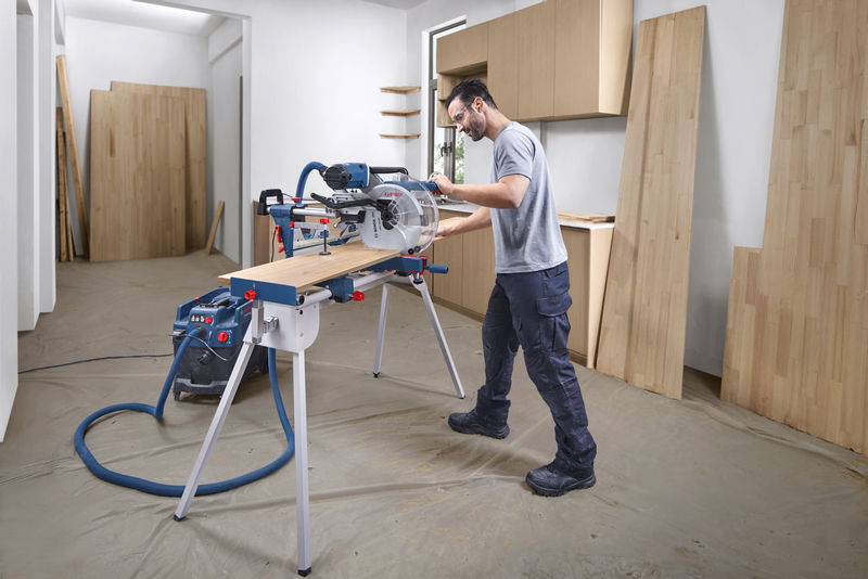 BOSCH Kapp- und Gehrungssäge GCM 340-305 D BOSCH Kapp- und Gehrungssäge GCM 340-305 D