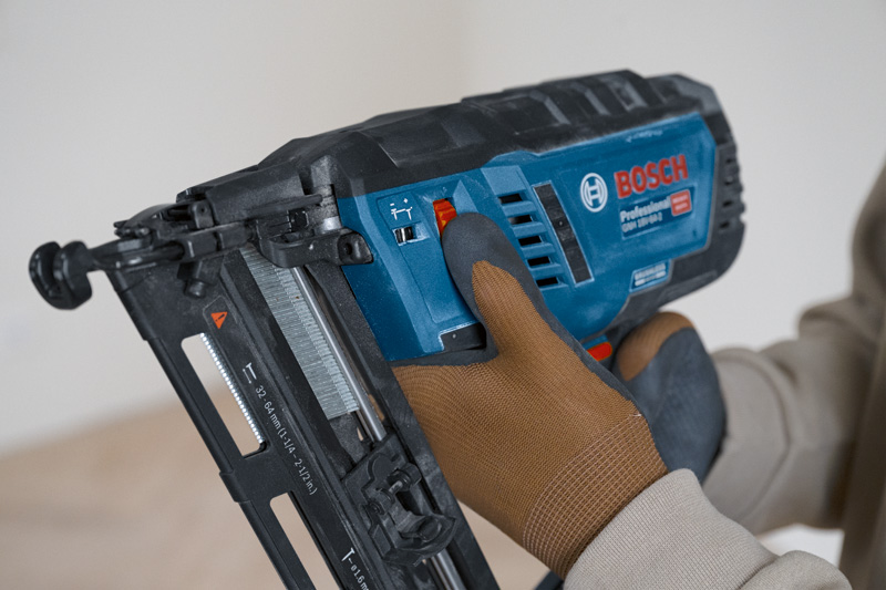 BOSCH Akku-Holznagler GNH 18V-64-2, L-BOXX 238 BOSCH Akku-Holznagler GNH 18V-64-2, L-BOXX 238