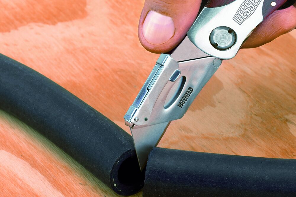 BESSEY Cuttermesser mit Holzgriff