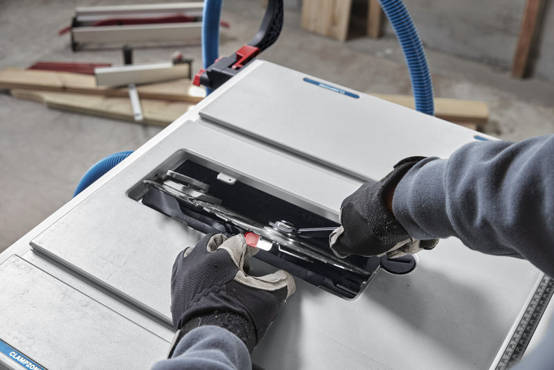 BOSCH Akku-Tischsäge GTS 18V-70 BOSCH Akku-Tischsäge GTS 18V-70