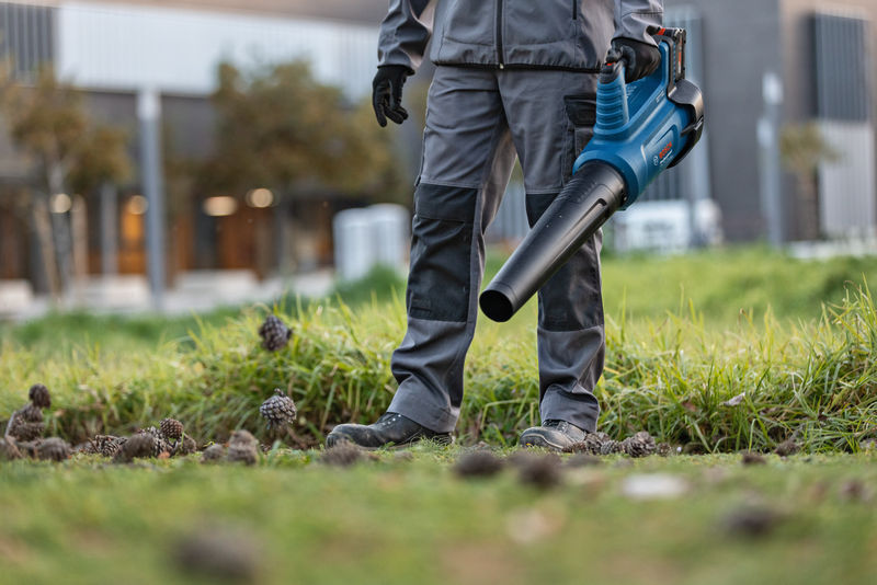 BOSCH Akku-Laubbläser GBL 18V-750 BOSCH Akku-Laubbläser GBL 18V-750