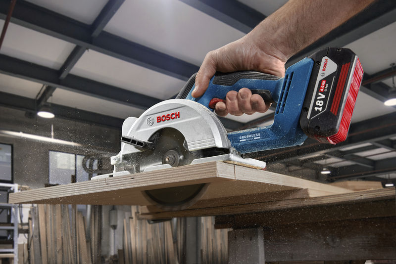 BOSCH Akku-Handkreissäge GKS 18V-51 in L-BOXX BOSCH Akku-Handkreissäge GKS 18V-51 in L-BOXX