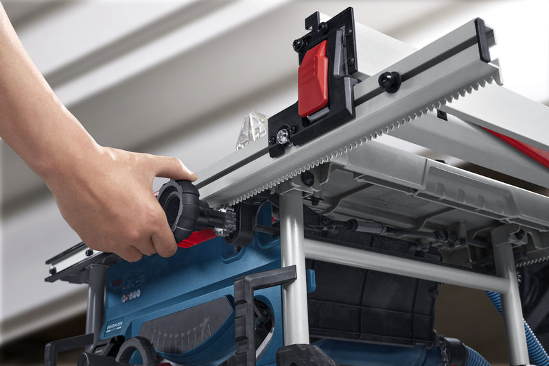 BOSCH Akku-Tischsäge GTS 18V-70 BOSCH Akku-Tischsäge GTS 18V-70