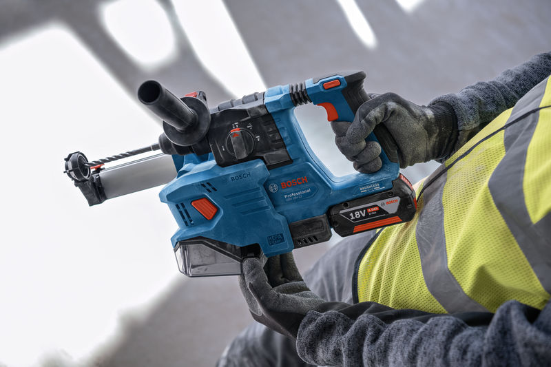 BOSCH Akku-Bohrhammer mit SDS plus GBH 18V-22, 2 x Akku GBA 18V 4.0Ah in L-BOXX 238 BOSCH Akku-Bohrhammer mit SDS plus GBH 18V-22, 2 x Akku GBA 18V 4.0Ah in L-BOXX 238