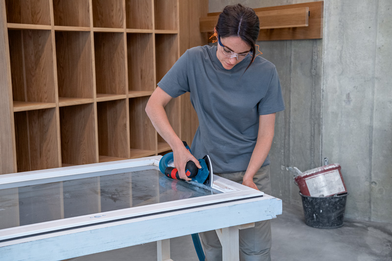 BOSCH Akku-Schwingschleifer GSS 12V-13 Professional BOSCH Akku-Schwingschleifer GSS 12V-13 Professional
