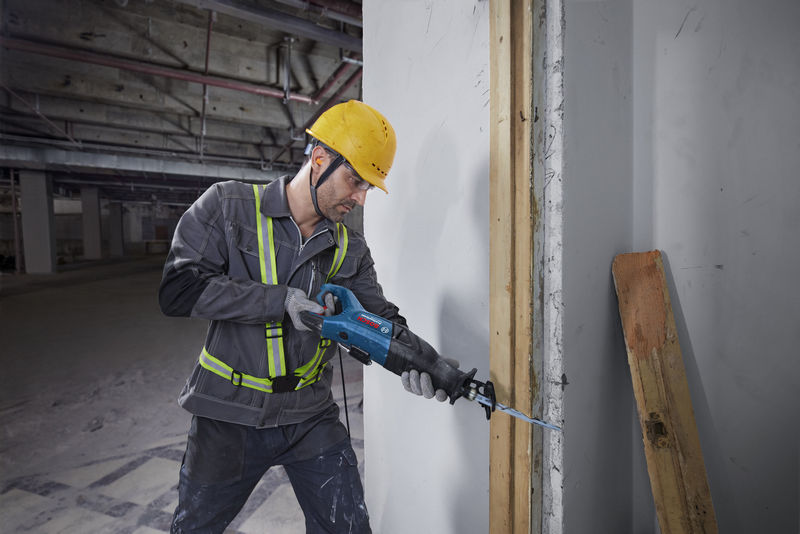 BOSCH Säbelsäge GSA 12-30 im Handwerkerkoffer BOSCH Säbelsäge GSA 12-30 im Handwerkerkoffer