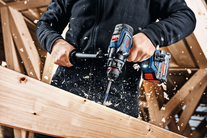 BOSCH EXPERT Akku-Bohrschrauber EXSR18V-150, 2 x EXBA18V-80, L-BOXX 136