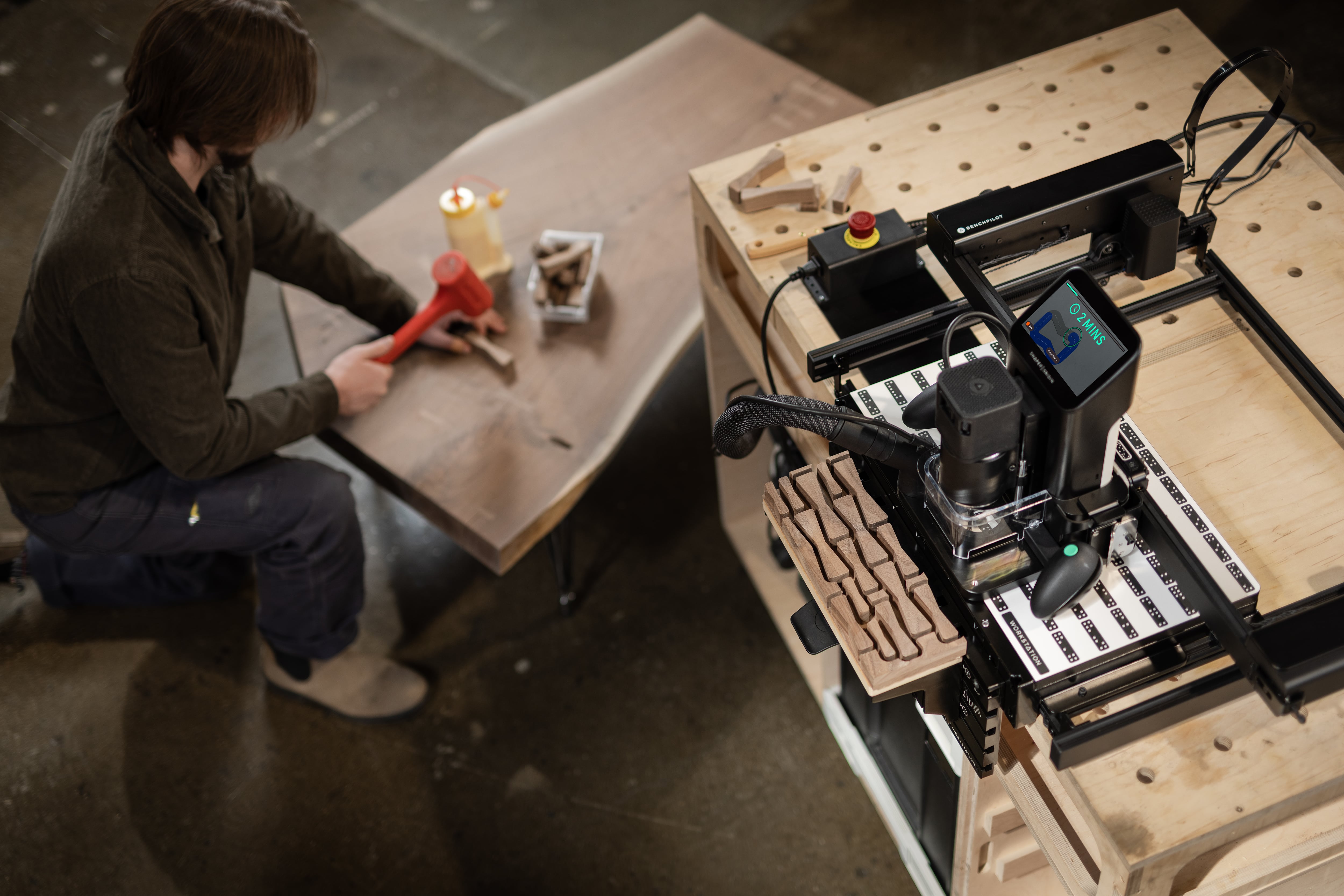 SHAPER Origin + Workstation + BenchPilot + Shelf Upgrade Kit SHAPER Origin + Workstation + BenchPilot + Shelf Upgrade Kit