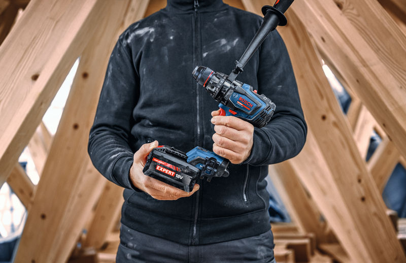 BOSCH EXPERT Akku-Bohrschrauber EXSR18V-150, L-BOXX 136