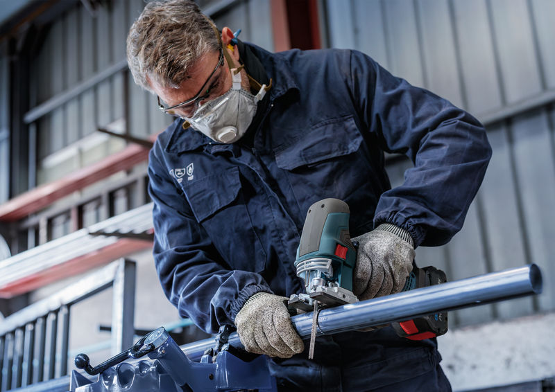 BOSCH PRO Metal Pipes and Profiles T321BF Stichsägeblatt, 132 mm, 5-tlg. BOSCH PRO Metal Pipes and Profiles T321BF Stichsägeblatt, 132 mm, 5-tlg.
