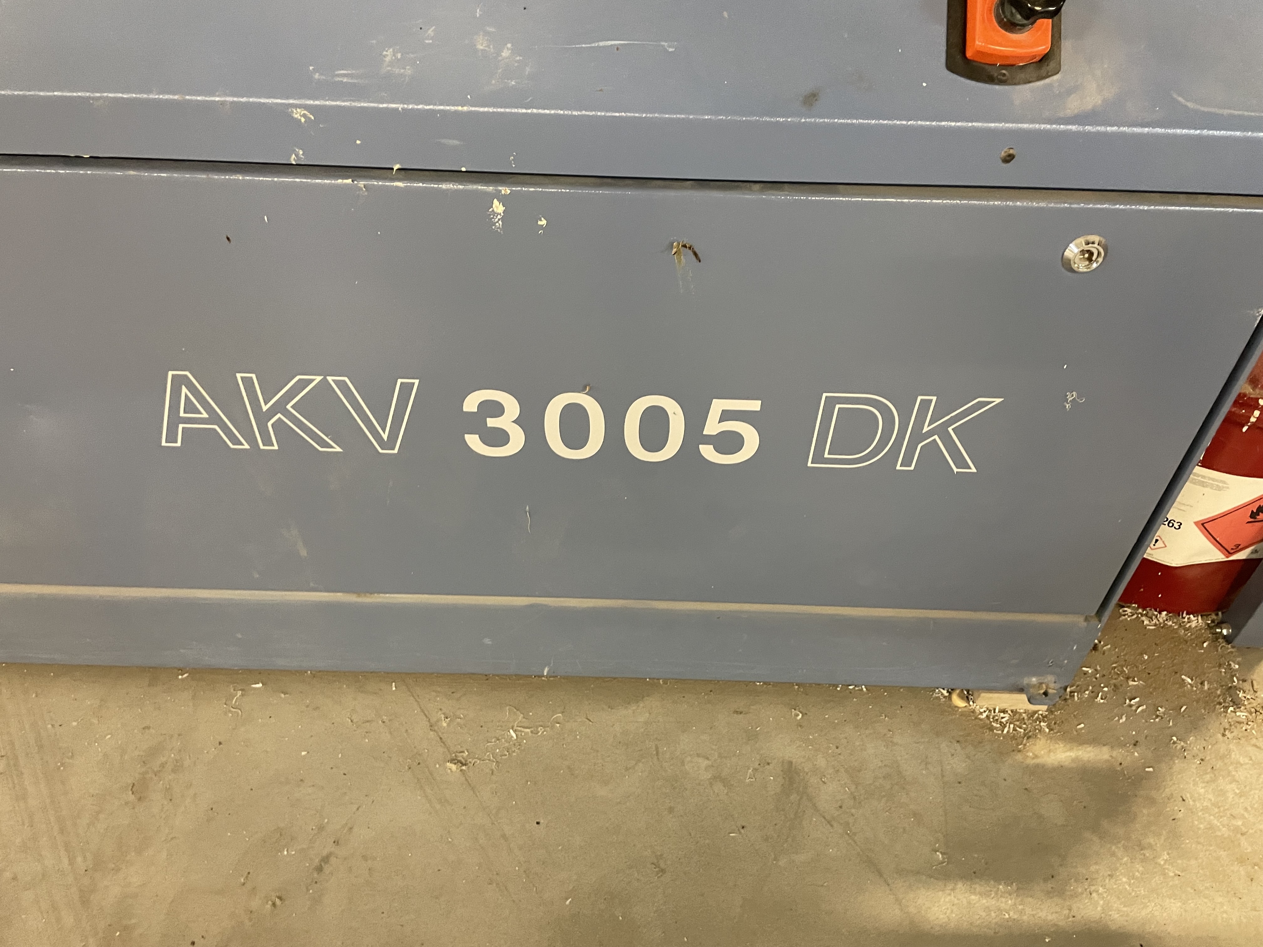 HEBROCK Kantenanleimmaschine AKV 3005 DK