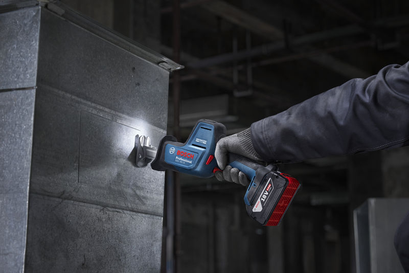 BOSCH Säbelsäge GSA 18V-24, Leiterclip in L-BOXX BOSCH Säbelsäge GSA 18V-24, Leiterclip in L-BOXX