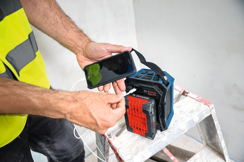 BOSCH Bluetooth®-Lautsprecher GPB 18V-1 C BOSCH Bluetooth®-Lautsprecher GPB 18V-1 C