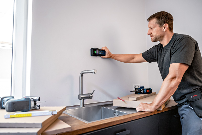BOSCH Ortungsgerät GMS 120-27 mit Tasche, BA 3.7V 1.0Ah A und USB-C™-Kabel BOSCH Ortungsgerät GMS 120-27 mit Tasche, BA 3.7V 1.0Ah A und USB-C™-Kabel