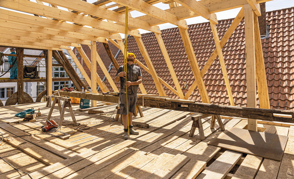 STABILA Taschenbandmaß BM 300, 10 m, metrische Skala STABILA Taschenbandmaß BM 300, 10 m, metrische Skala