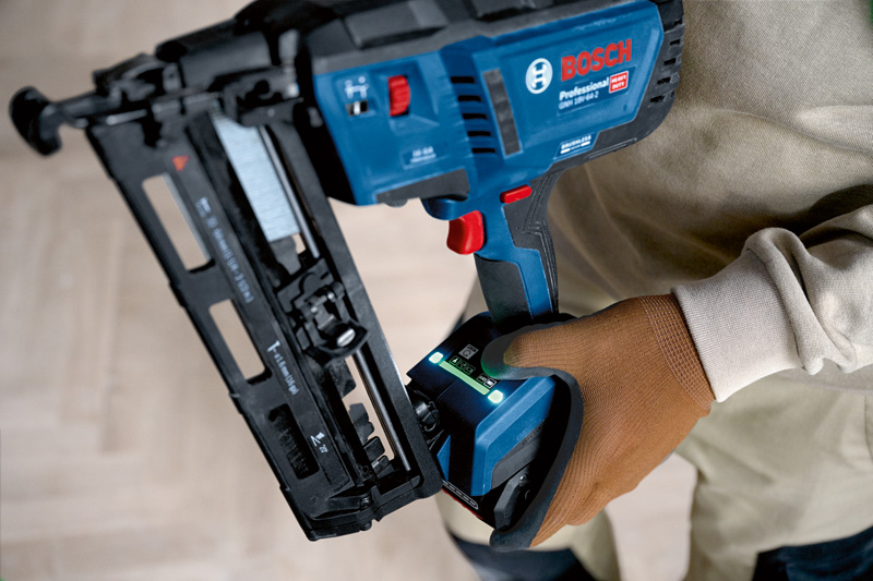 BOSCH Akku-Holznagler GNH 18V-64-2, im Karton BOSCH Akku-Holznagler GNH 18V-64-2, im Karton