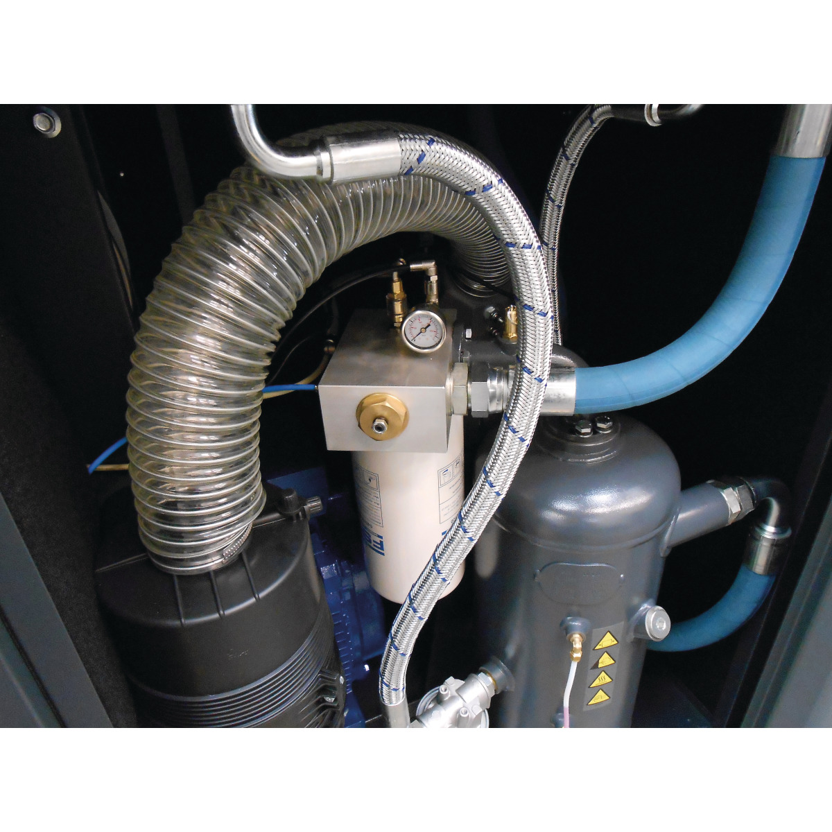 AIRCRAFT Schraubenkompressor mit Rippenbandriemenantrieb (Bodeninstallation mit Frequenzregelung) A-PLUS 75-08 VS