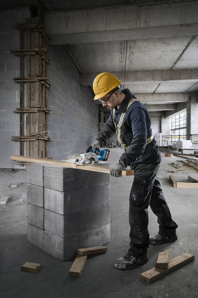 BOSCH Akku-Handkreissäge GKS 18V-51 im Karton BOSCH Akku-Handkreissäge GKS 18V-51 im Karton