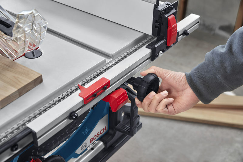 BOSCH Akku-Tischsäge GTS 18V-70 BOSCH Akku-Tischsäge GTS 18V-70