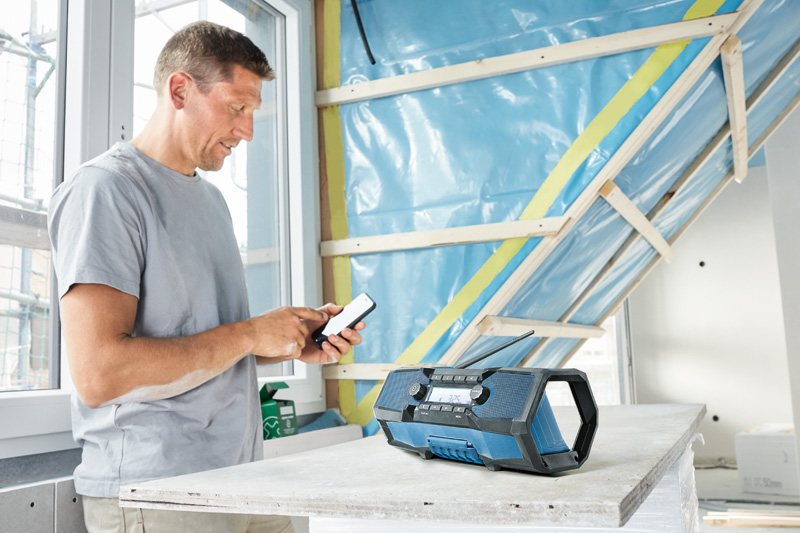BOSCH Radio GPB 18V-2 C BOSCH Radio GPB 18V-2 C