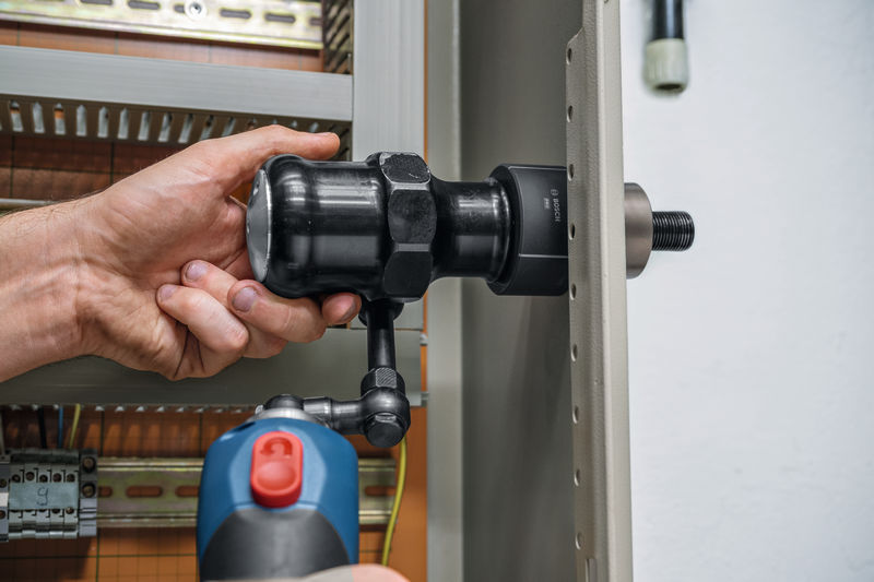 BOSCH Akku-Hydraulisches Stanzwerkzeug GLH 18V-60 in XL-BOXX BOSCH Akku-Hydraulisches Stanzwerkzeug GLH 18V-60 in XL-BOXX